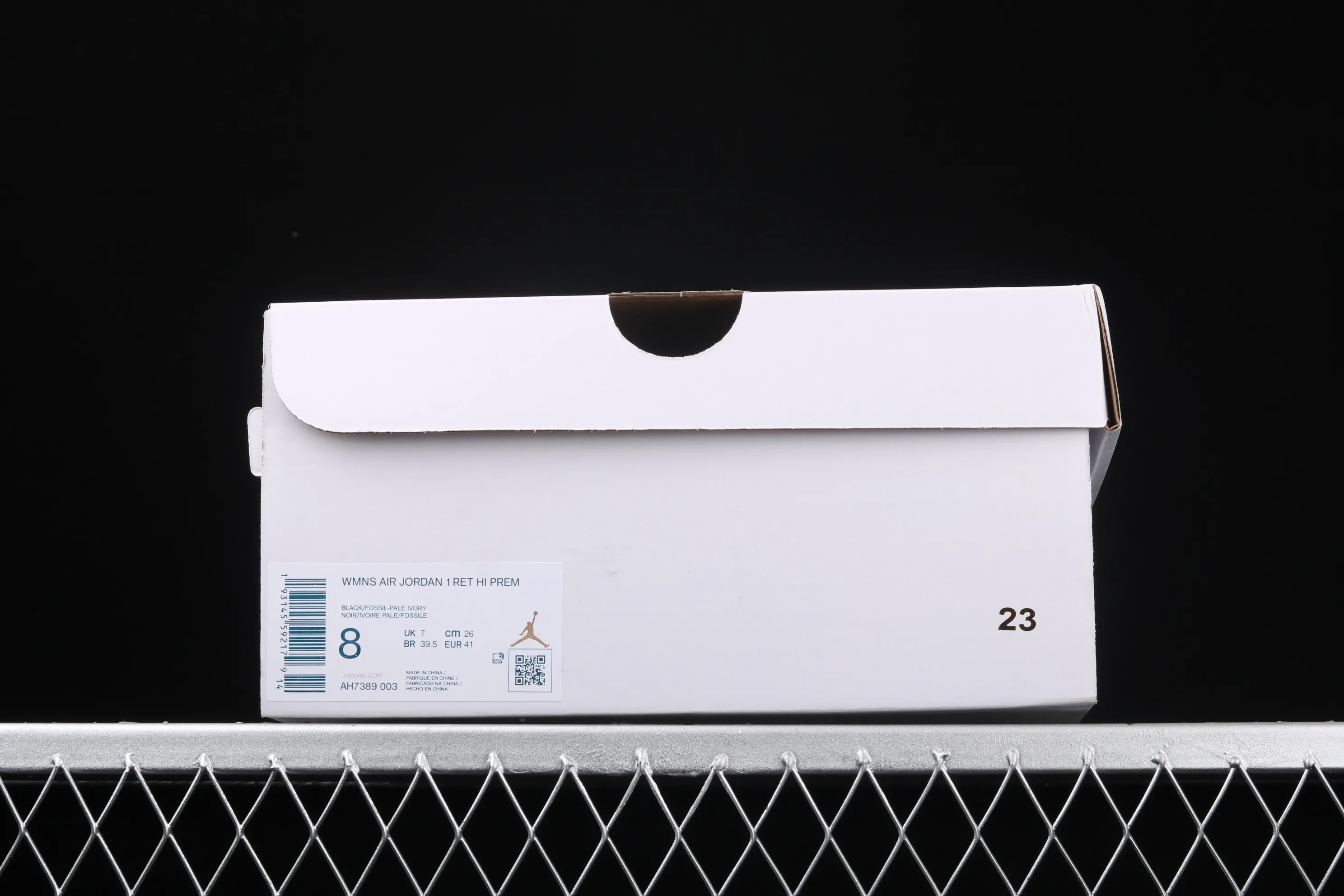All categories Air Jordan Jordan series basketball shoes Air Jordan 1 High Air Jordan 1 High AJ1 Joe 1 Black Khaki Pearl Milk Tea Chameleon AH7389-003